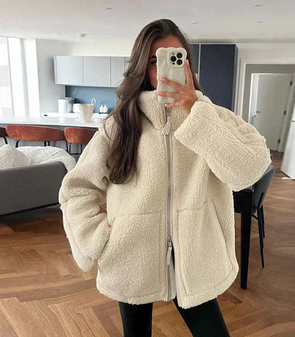 ROSE™ – DAMER JAKKE I OVERSIZE TEDDY MED LYNÅS